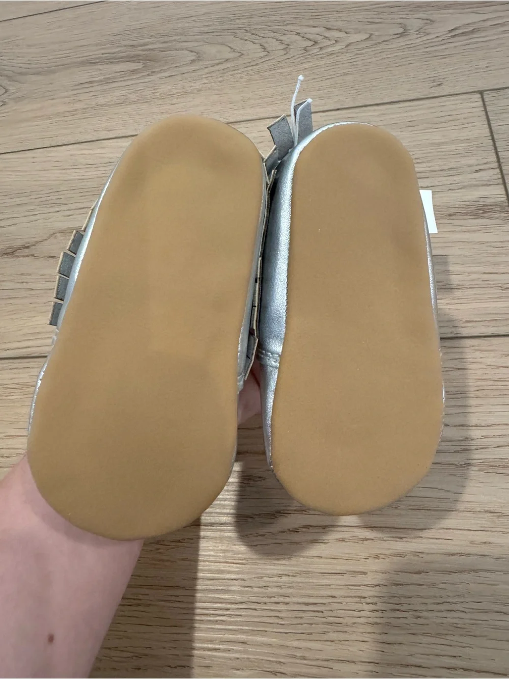 Old Navy Silver Toddler Moccasins with Bow